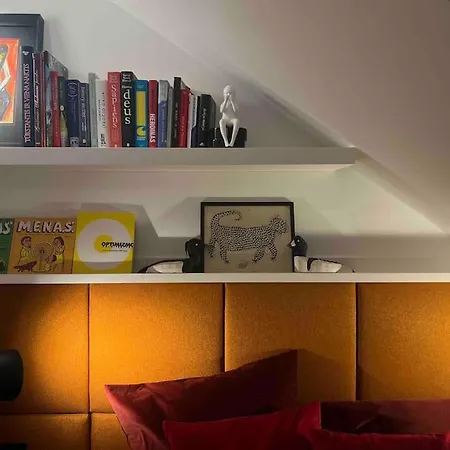 Apartment Attic, In The Heart Of *