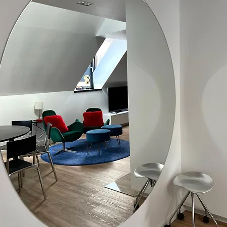شقة Attic, In The Heart Of
